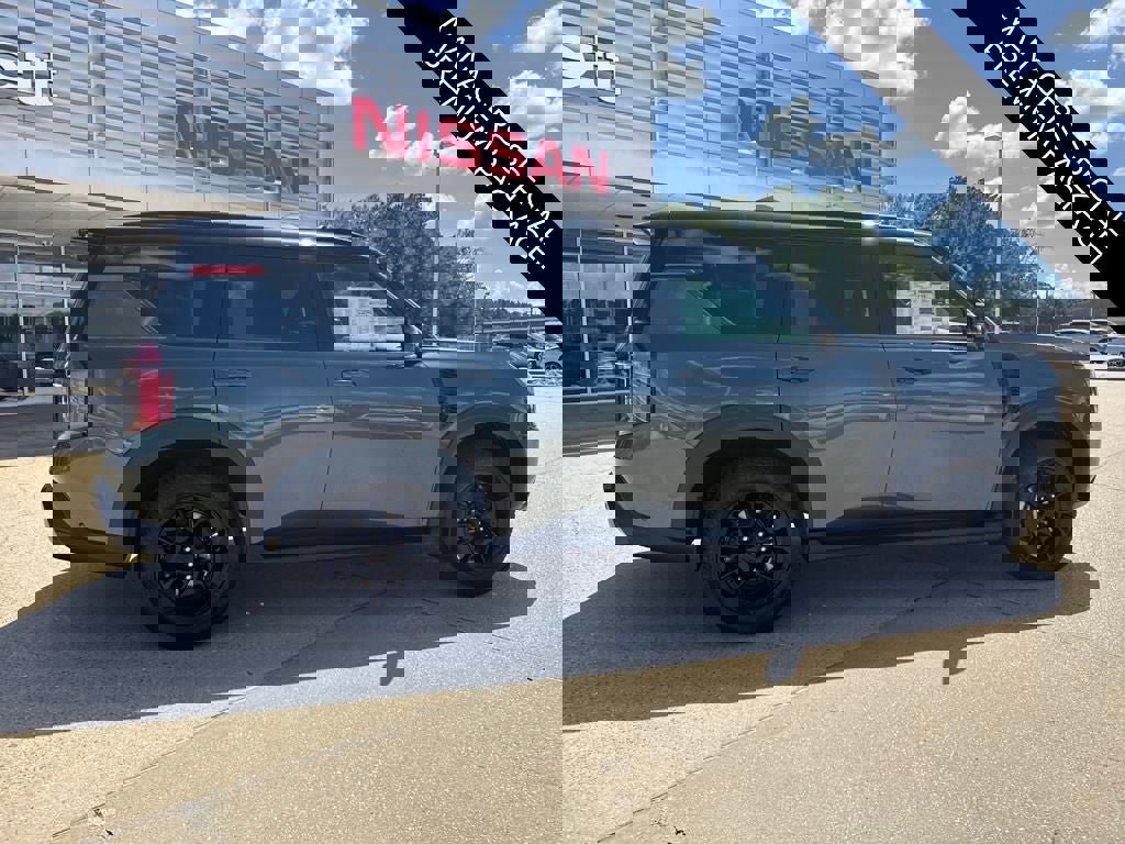 New 2025 Nissan Armada PRO-4X w/ Pro-4X Premium Package image 18