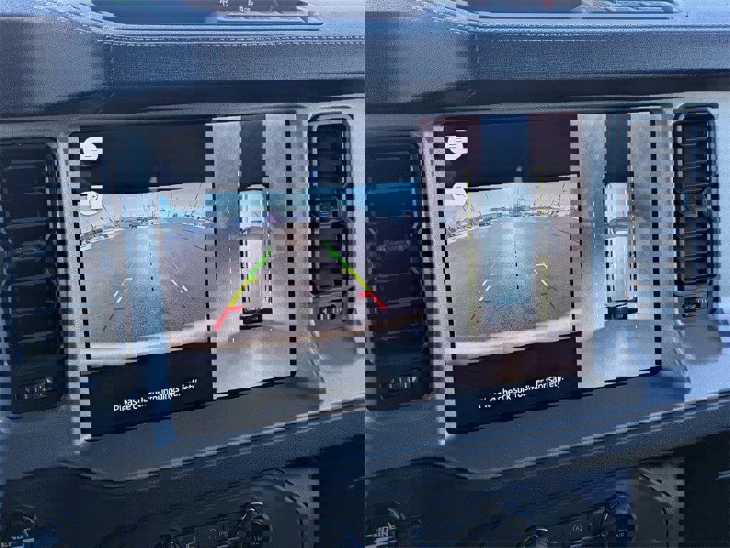 New 2025 Ford Bronco Outer Banks image 14