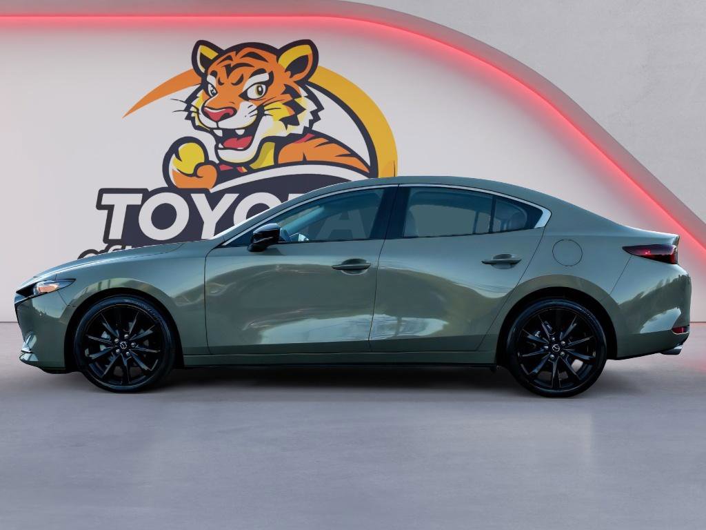 Used 2024 MAZDA MAZDA3 s image 8