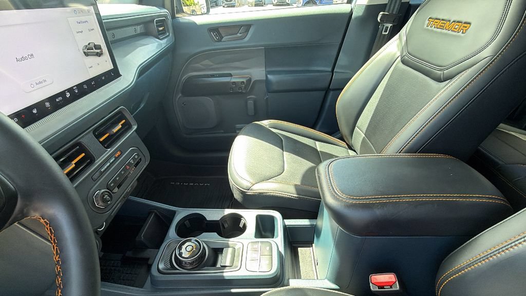 Certified 2025 Ford Maverick Tremor AWD/4WD image 21