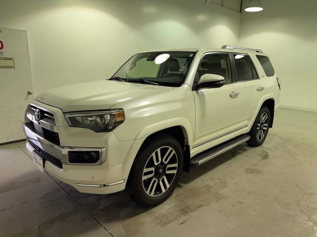 Used 2023 Toyota 4Runner Limited AWD/4WD image 3