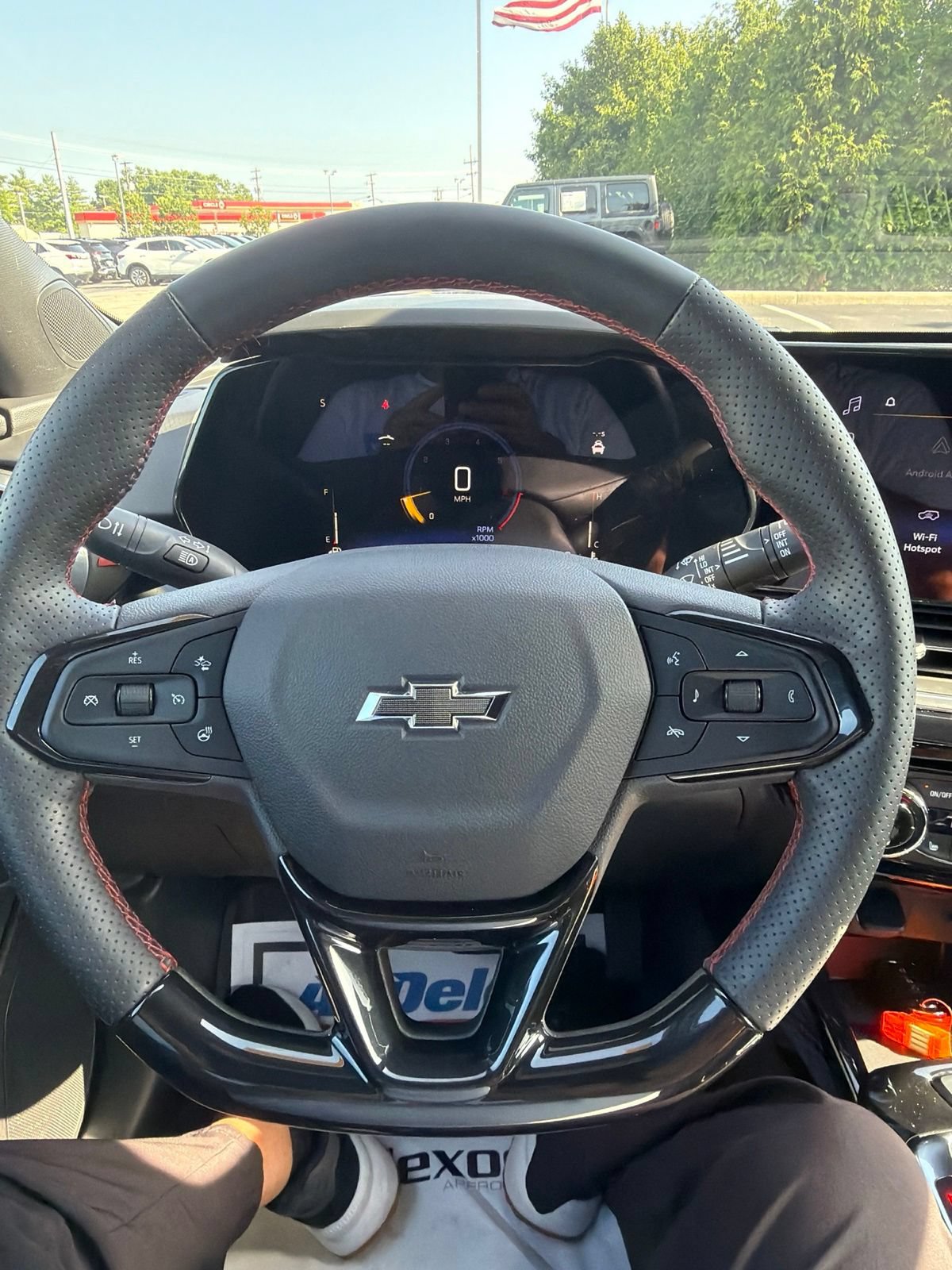 Used 2026 Chevrolet Trax RS w/ Driver Confidence Package FWD image 15