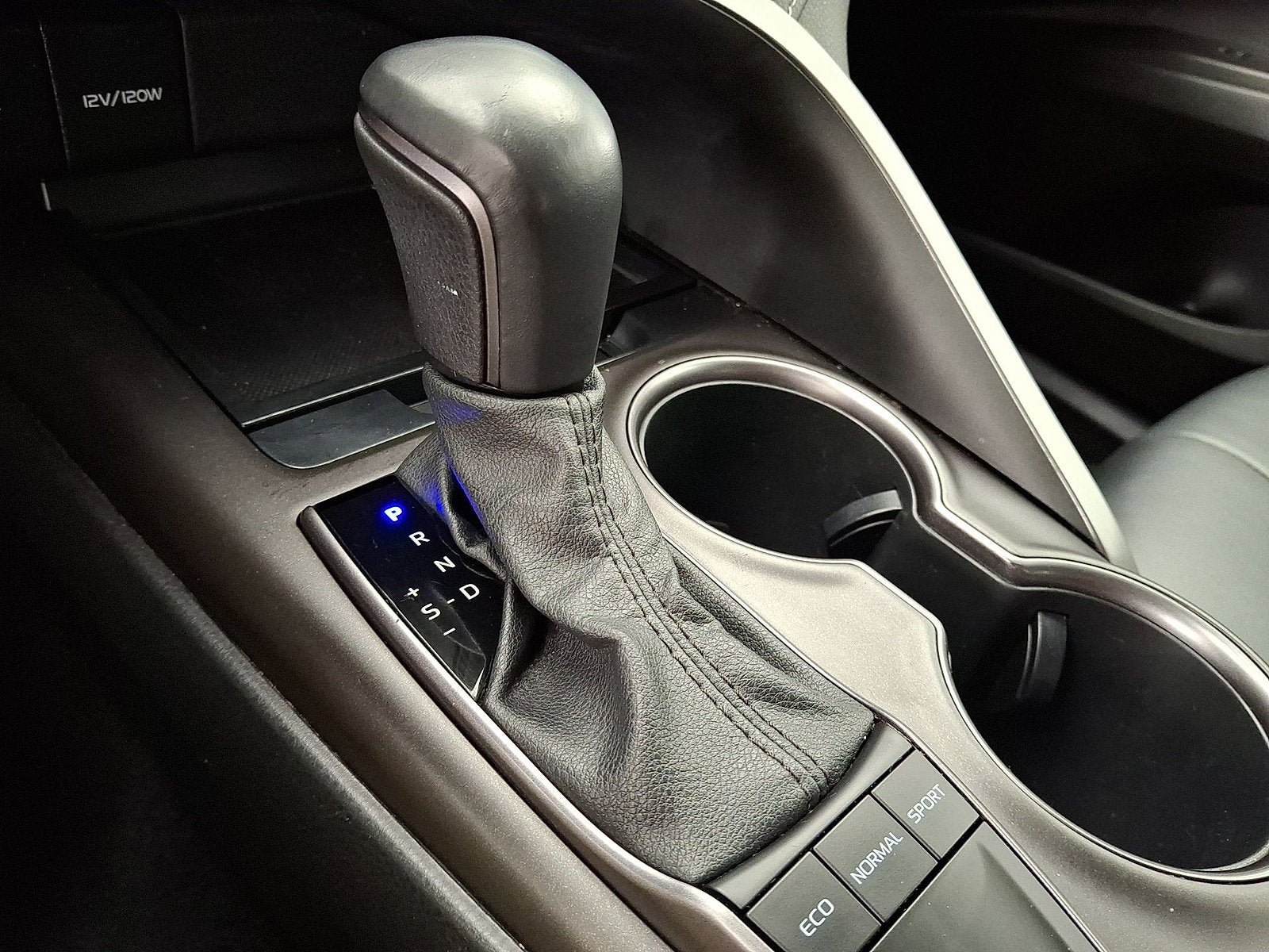 Certified 2023 Toyota Camry SE FWD image 4