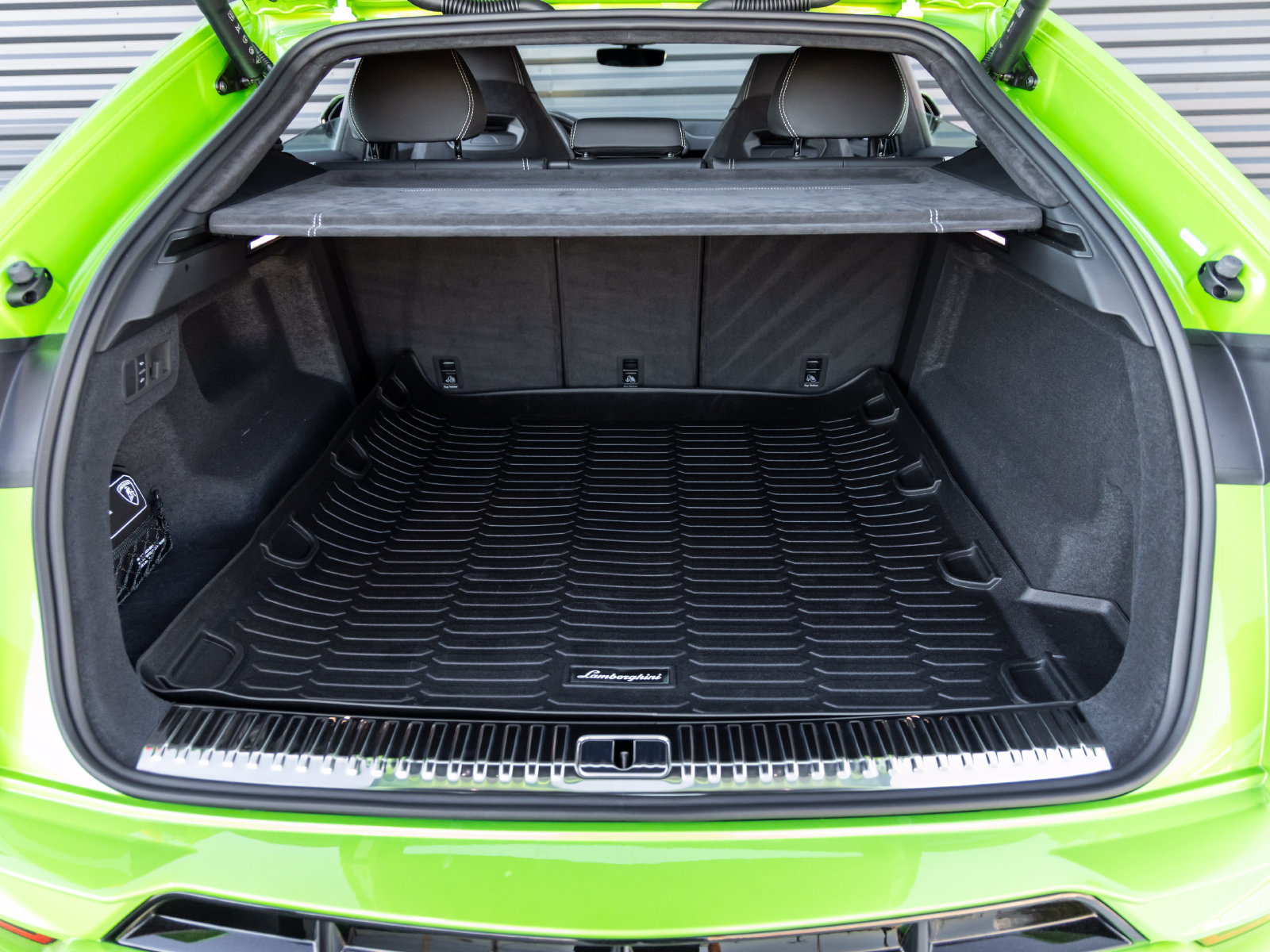 Used 2024 Lamborghini Urus S AWD/4WD image 37