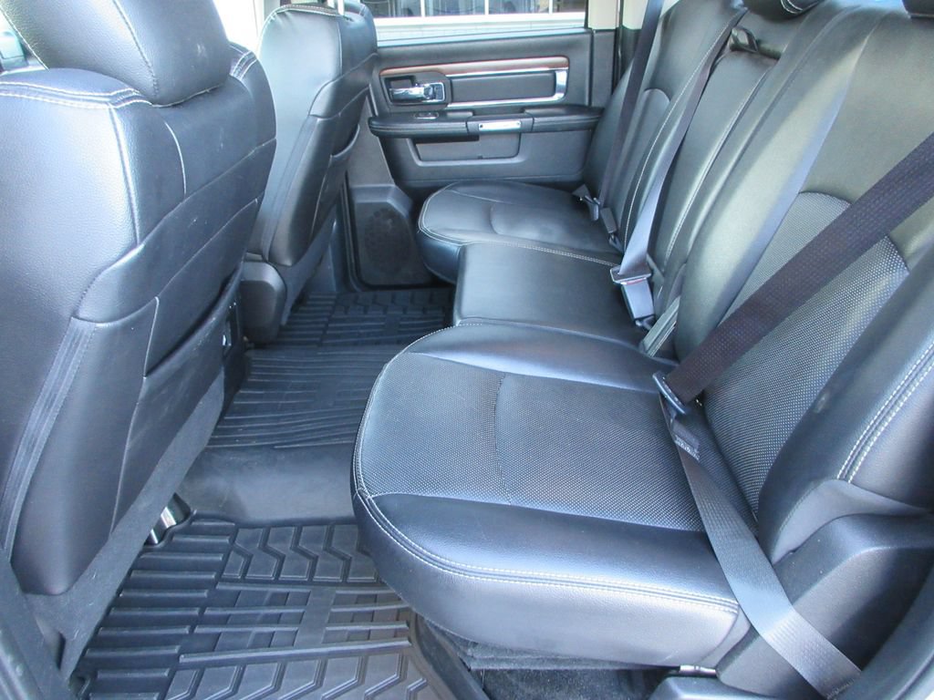Used 2015 RAM 1500 Laramie w/ Convenience Group AWD/4WD image 17
