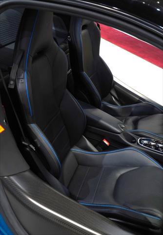 Used 2022 McLaren GT RWD image 23