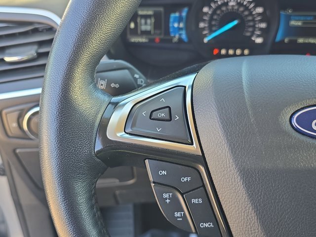 Used 2024 Ford Edge Titanium image 30