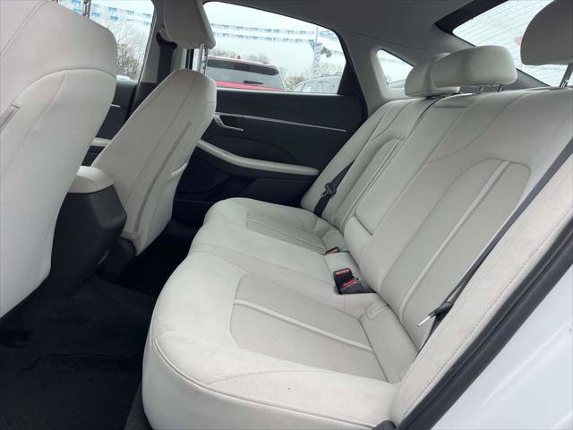 Used 2023 Hyundai Sonata SEL FWD image 16