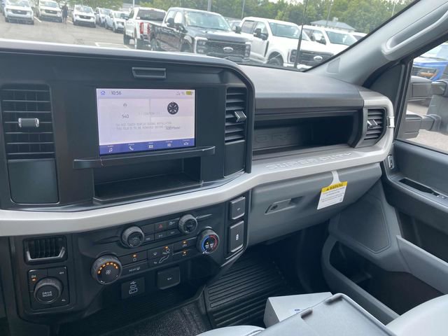New 2025 Ford F350 XL w/ XL Chrome Package image 15