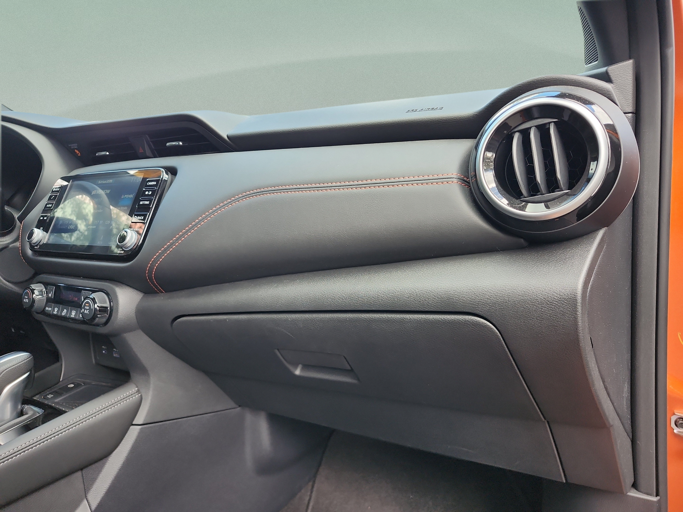 Certified 2024 Nissan Kicks SR w/ SR Premium Package FWD image 21