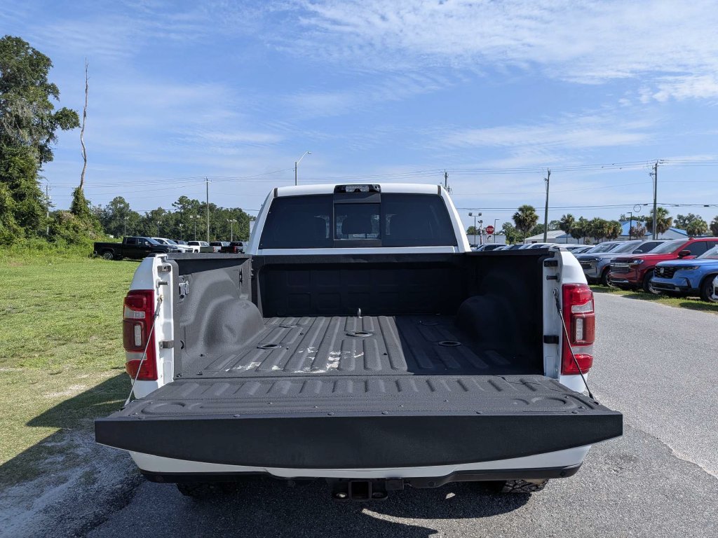 Used 2022 RAM 3500 Limited w/ Safety Group AWD/4WD image 13