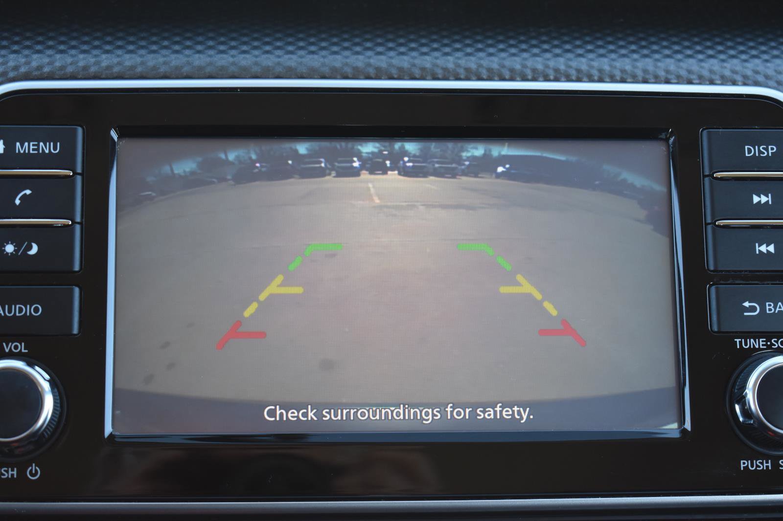 Used 2018 Nissan Kicks S image 5