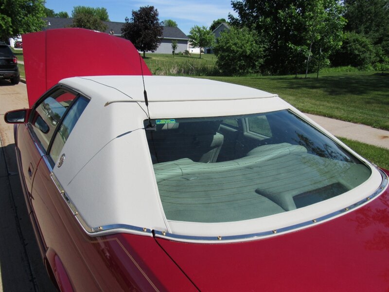 Used 2001 Cadillac Eldorado Touring FWD image 11