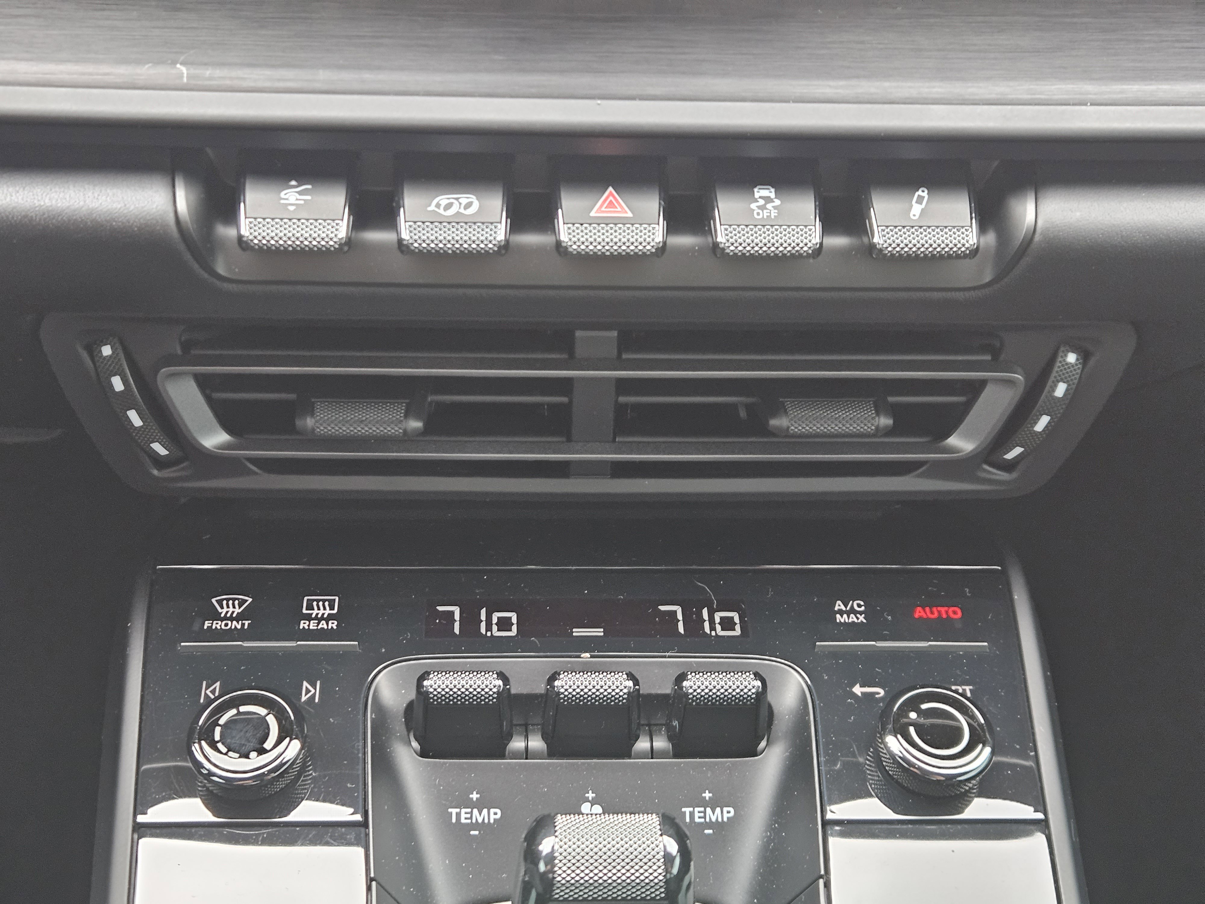 Certified 2023 Porsche 911 Carrera 4 GTS image 19