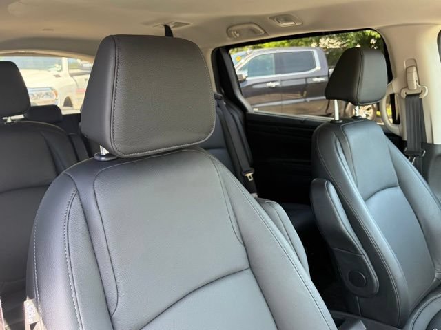 Used 2025 Honda Odyssey EX-L image 28