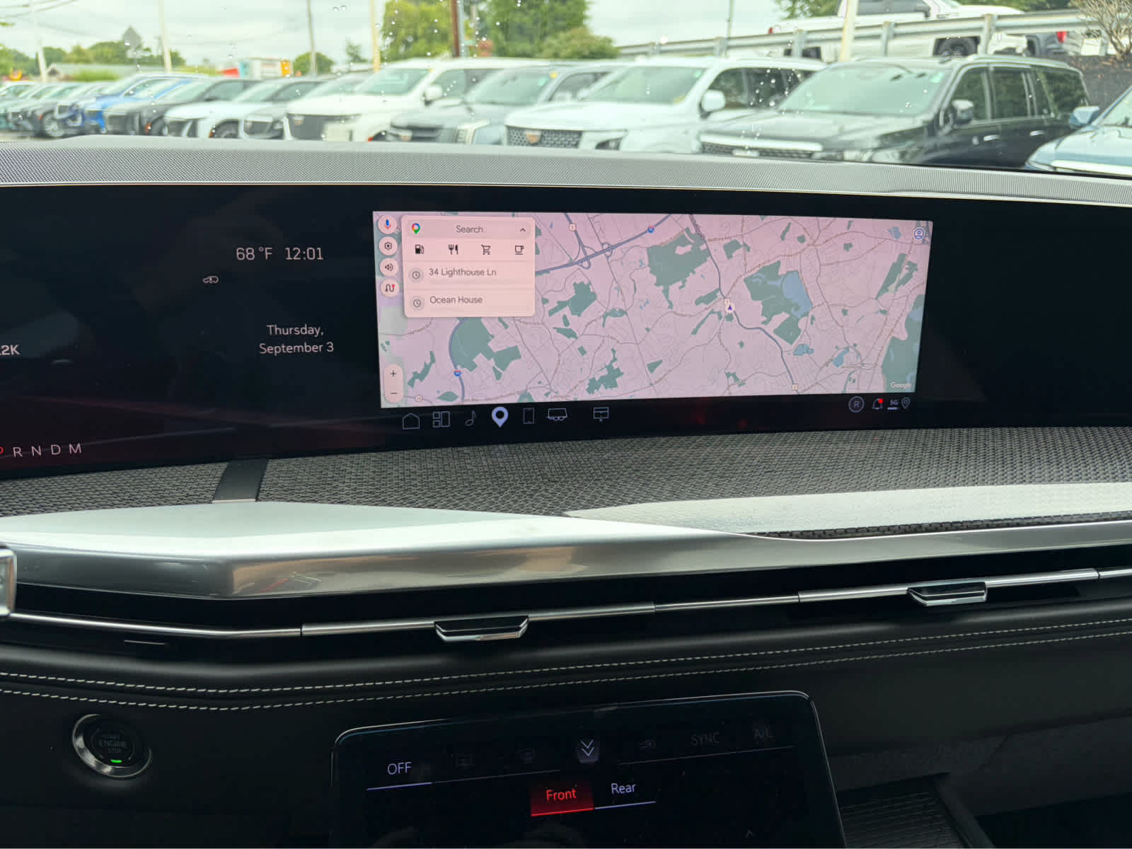 Used 2026 Cadillac Escalade ESV V AWD/4WD image 18