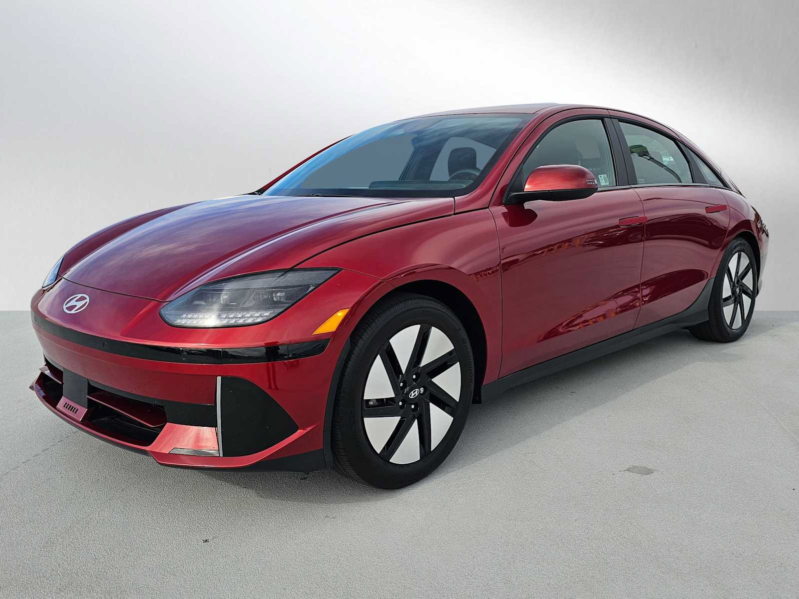 Used 2024 Hyundai Ioniq 6 SE RWD image 7