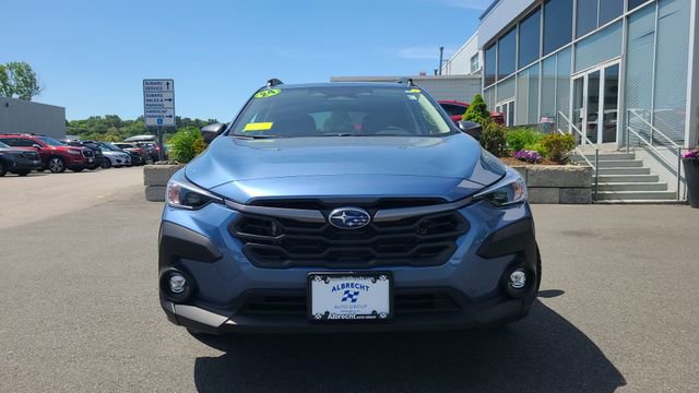 Used 2024 Subaru Crosstrek 2.0i Premium AWD/4WD video 2