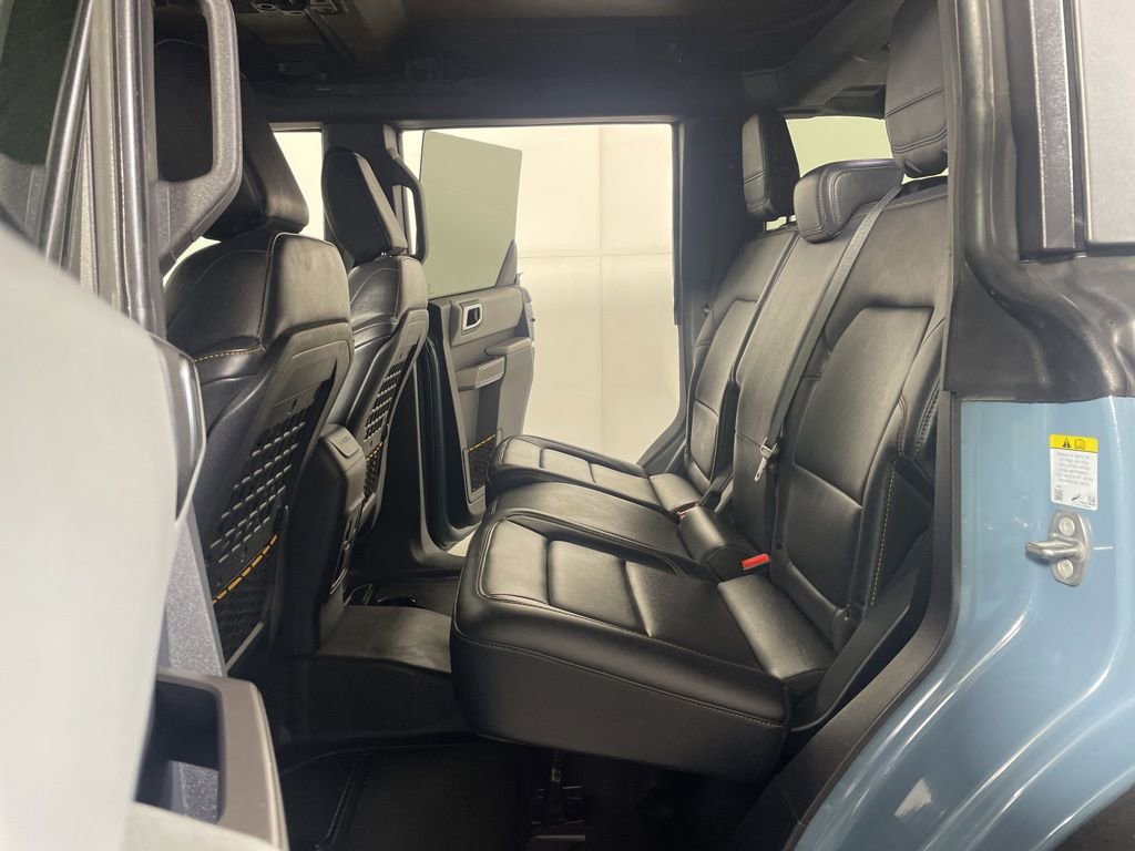 Used 2022 Ford Bronco Badlands w/ Sasquatch Package image 18
