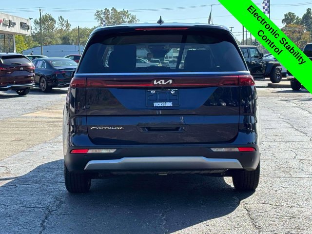 Used 2022 Kia Carnival LX FWD image 34