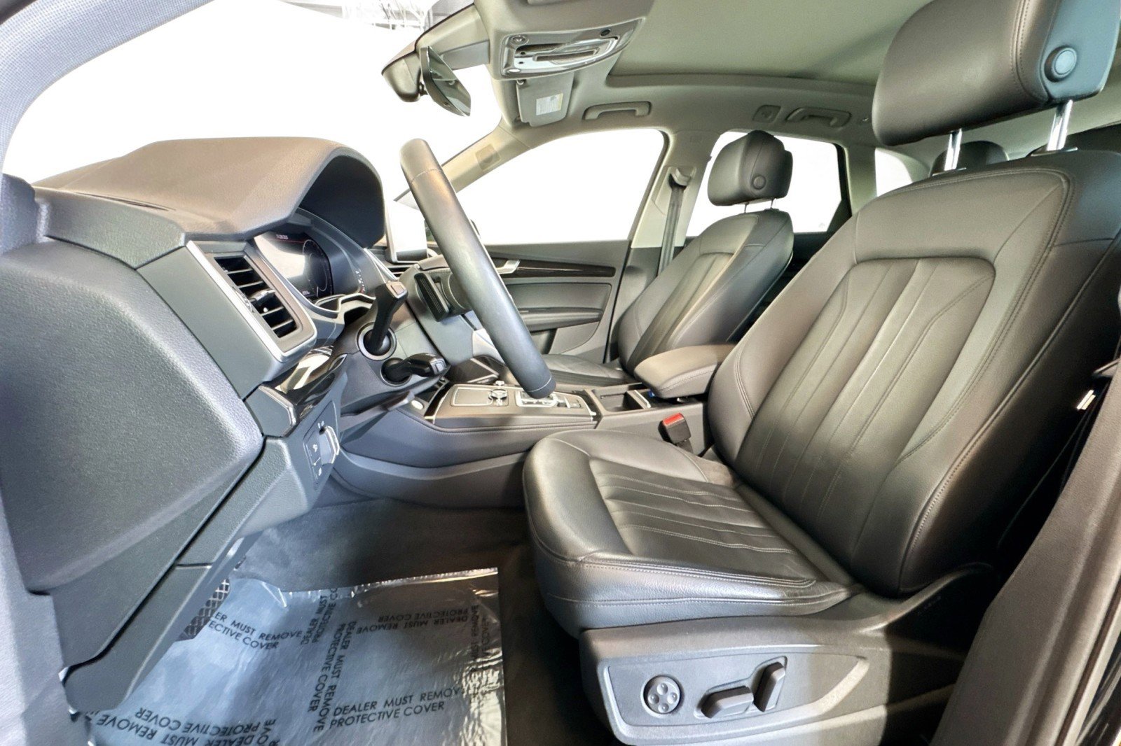 Used 2020 Audi Q5 e Premium Plus w/ Premium Plus Package image 19