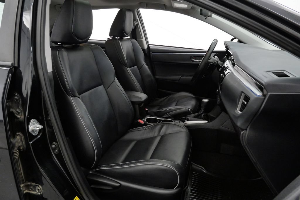 Used 2016 Toyota Corolla L FWD image 13