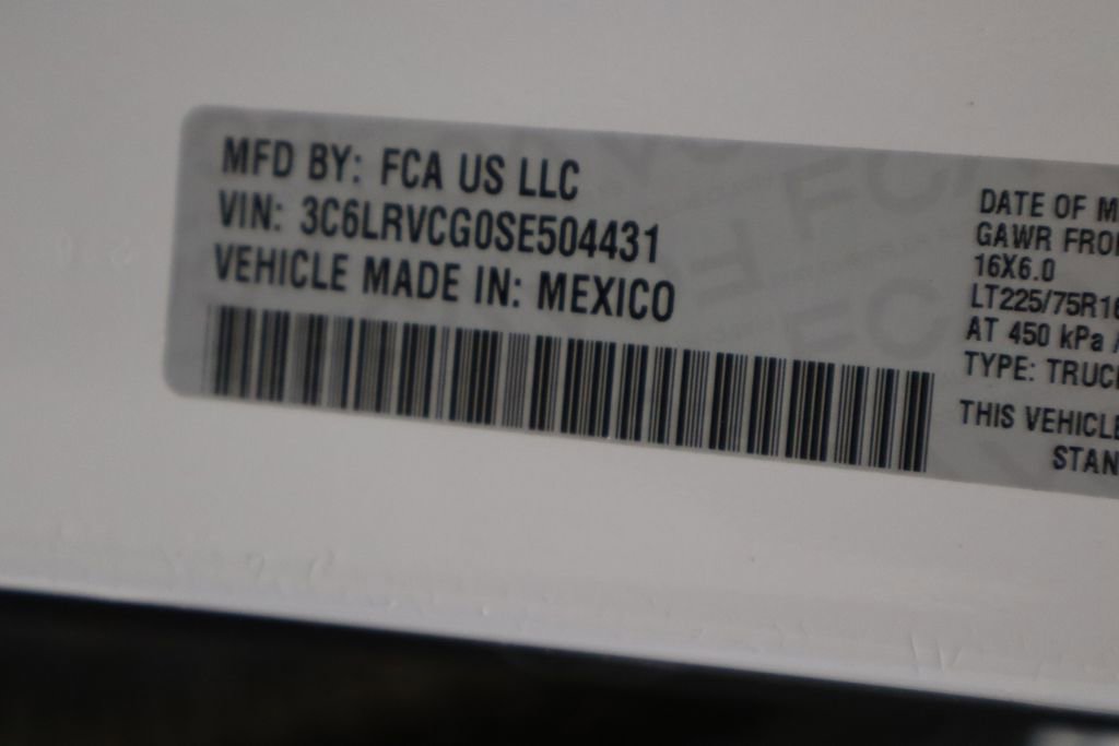 Used 2025 RAM ProMaster 2500 w/ Convenience Group FWD image 29
