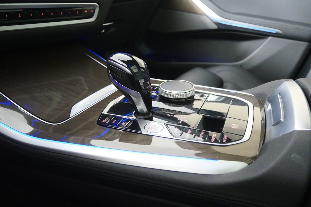 Used 2021 BMW X5 sDrive40i w/ Premium Package image 26