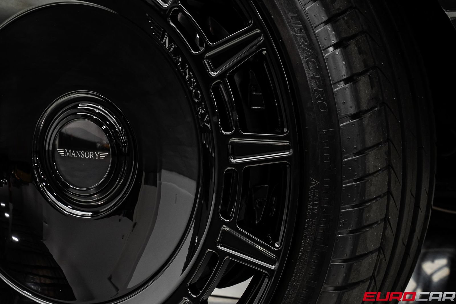 Used 2025 Mercedes-Benz G 63 AMG 4MATIC image 33