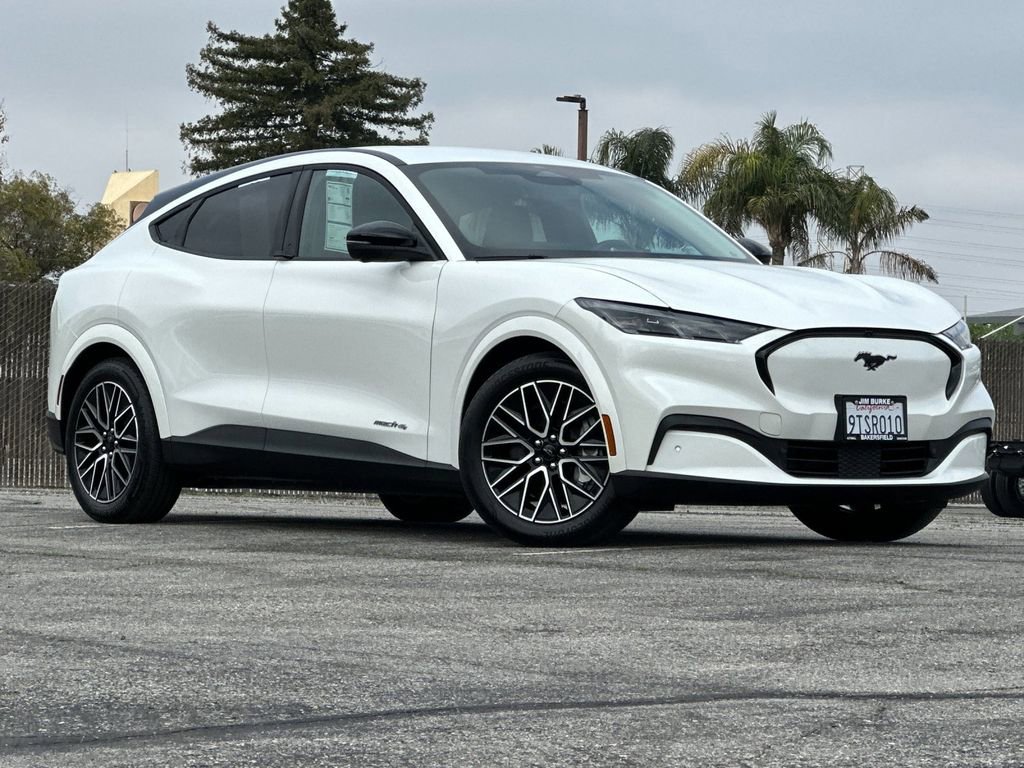Certified 2025 Ford Mustang Mach-E Premium image 1