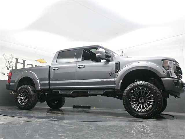 Used 2021 Ford F250 Lariat image 2