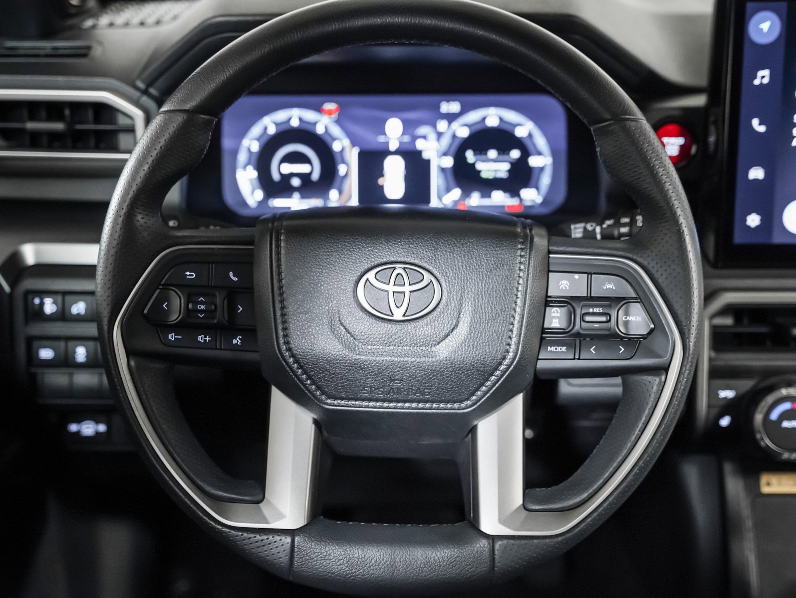 Used 2025 Toyota 4Runner TRD Off-Road Premium w/ Tow Technology Package image 15