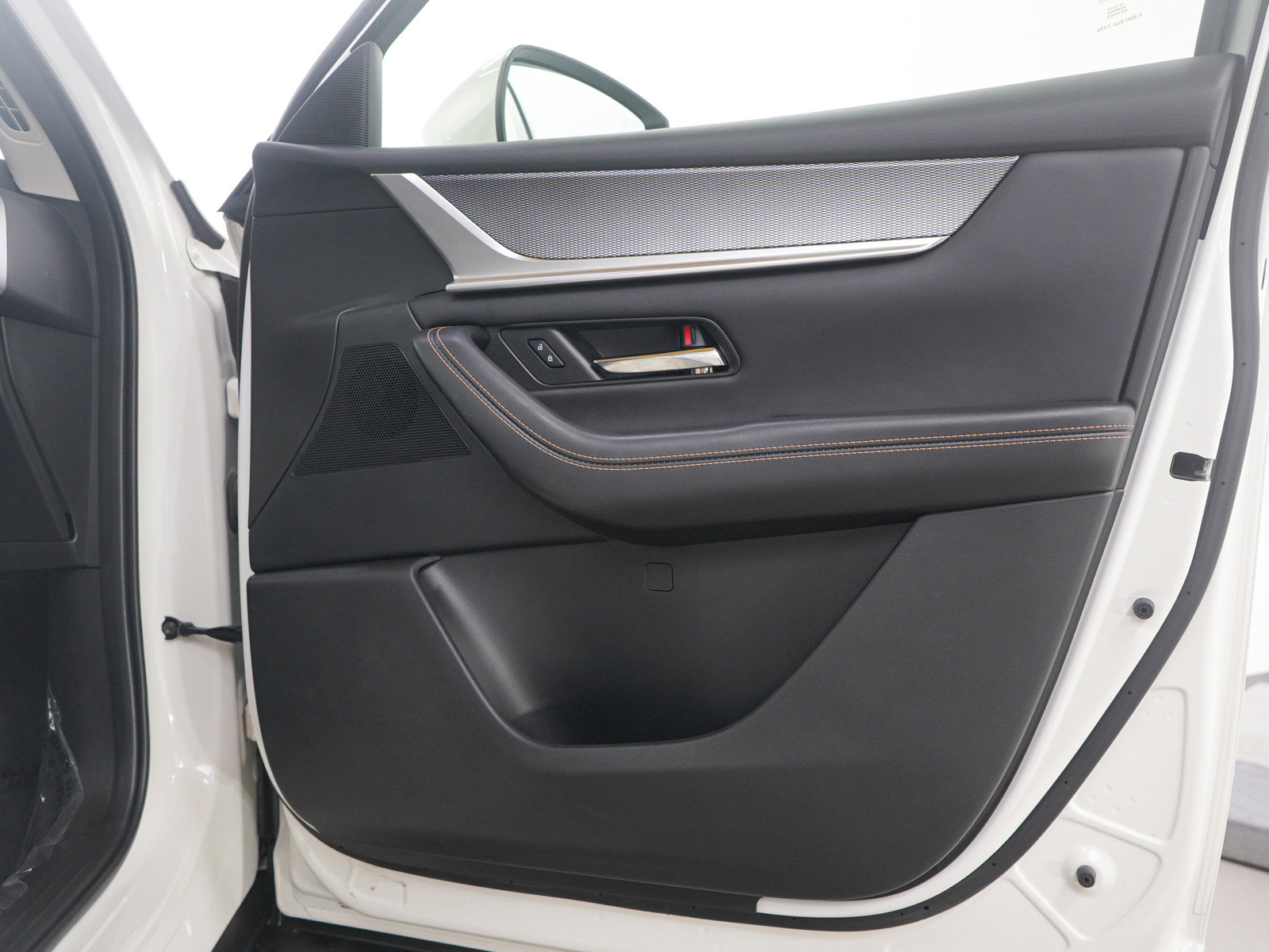 Certified 2024 MAZDA CX-90 3.3 Turbo w/ Preferred Plus image 9