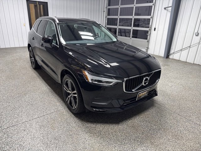 Used 2021 Volvo XC60 T5 Momentum w/ Protection Package Premier image 30
