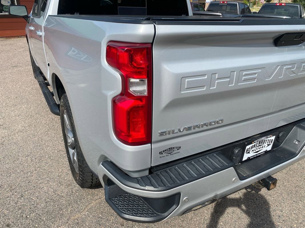 Used 2019 Chevrolet Silverado 1500 RST image 11