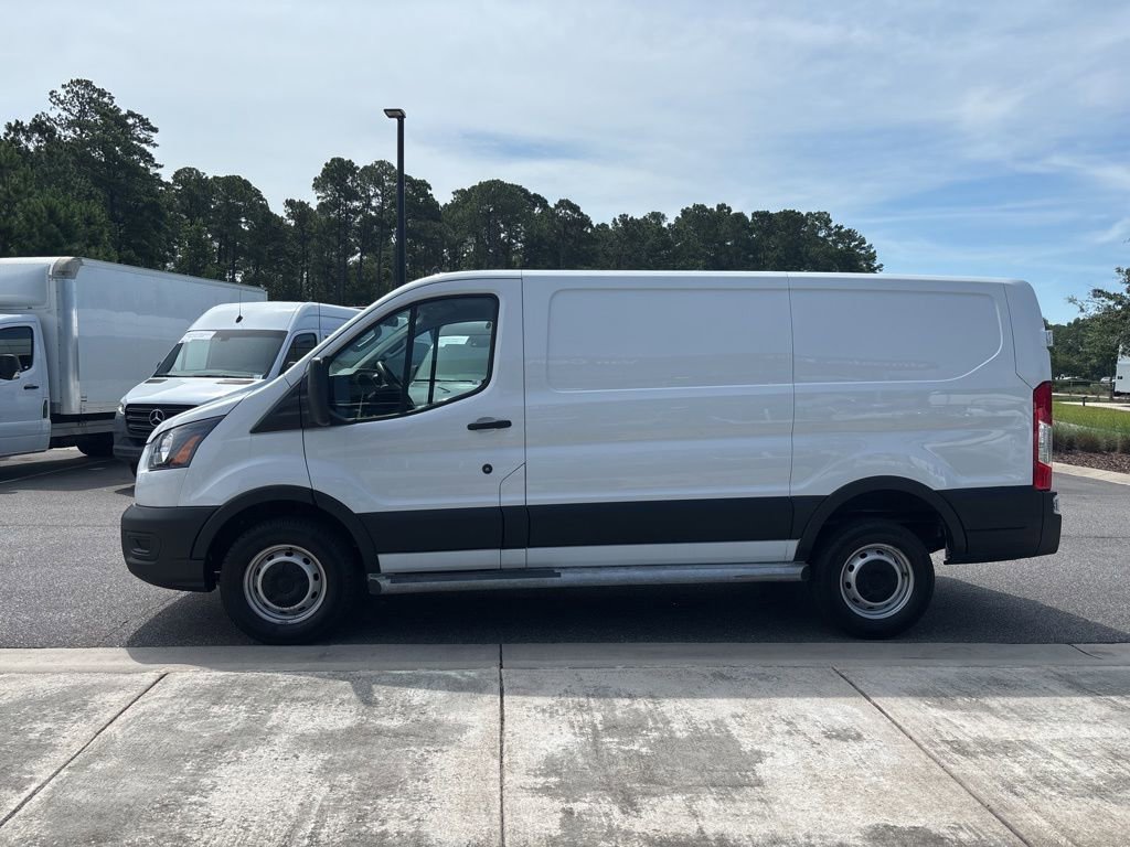 Used 2024 Ford Transit 150 Low Roof RWD image 7