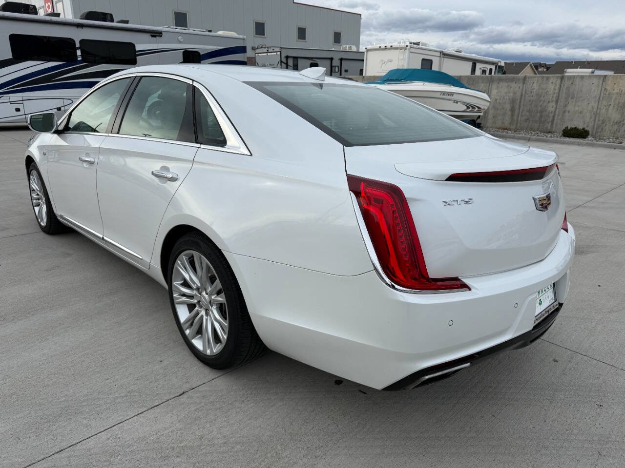 Used 2018 Cadillac XTS Luxury w/ Driver Awareness Package image 5