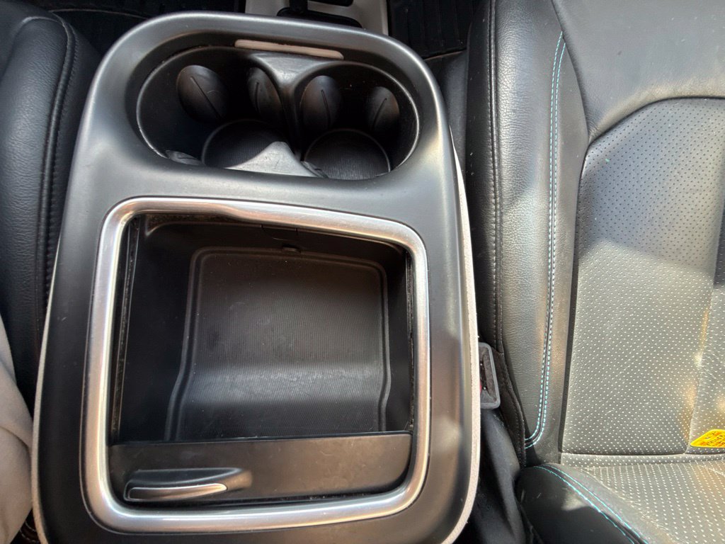 Used 2021 Chrysler Pacifica Touring-L w/ Uconnect Theater Family Group AWD/4WD image 31