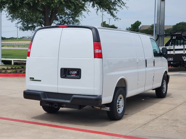New 2025 Chevrolet Express 2500 Extended RWD image 13