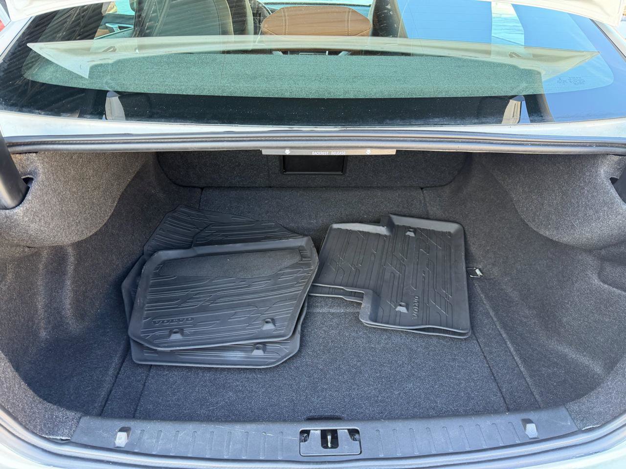 Used 2016 Volvo S60 T5 Premier image 15