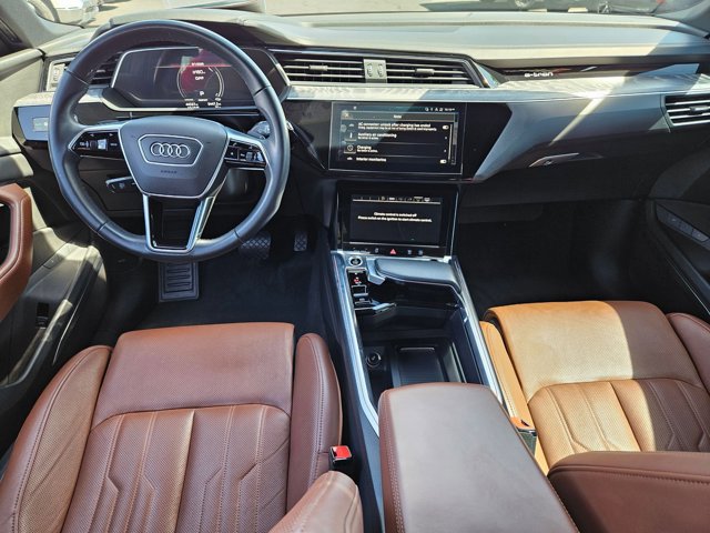 Used 2022 Audi e-tron Chronos AWD/4WD image 17