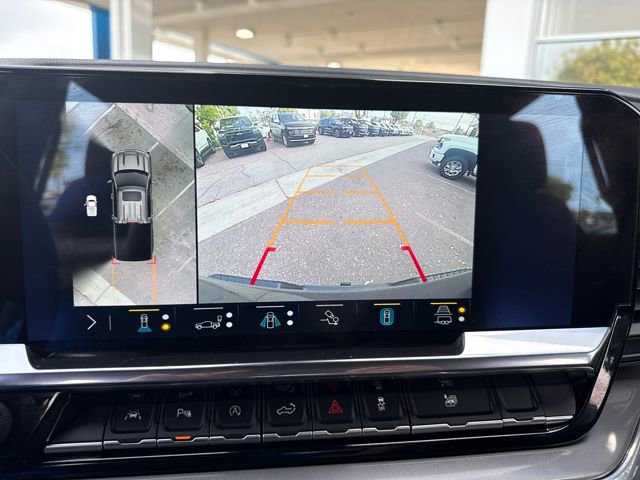 Used 2023 Chevrolet Silverado 1500 High Country w/ Technology Package image 20