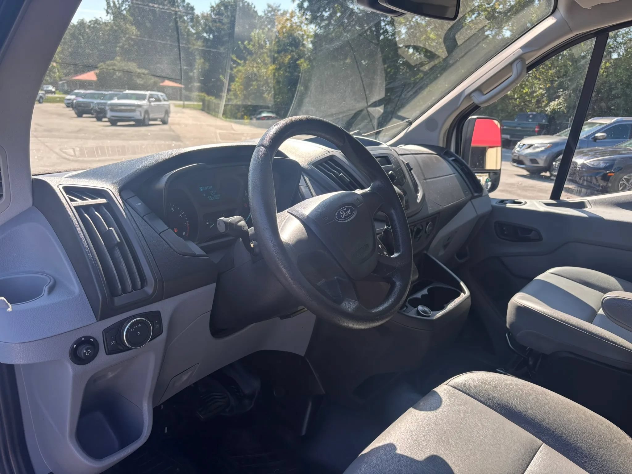 Used 2018 Ford Transit 150 130 Low Roof RWD image 8