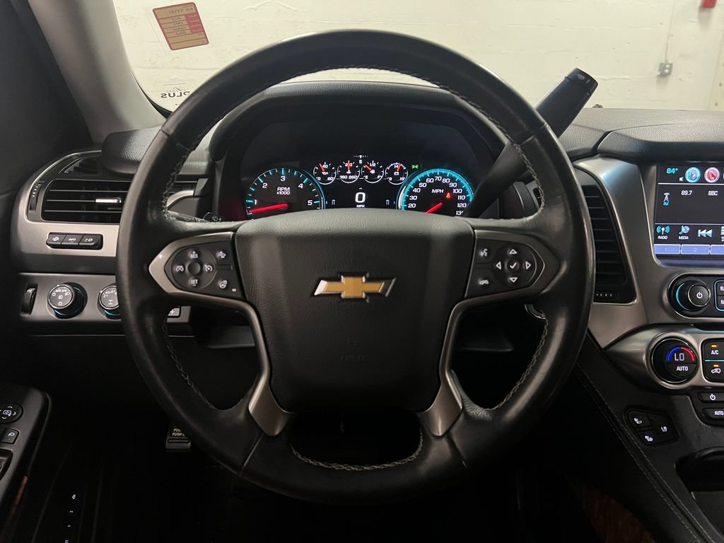 Used 2019 Chevrolet Tahoe Premier w/ Premier Plus Edition AWD/4WD image 16