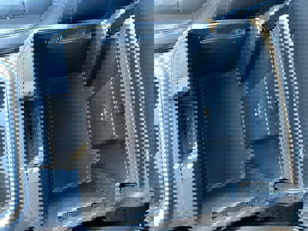 Used 2020 Chevrolet Silverado 1500 LT Trail Boss w/ Midnight Edition image 20