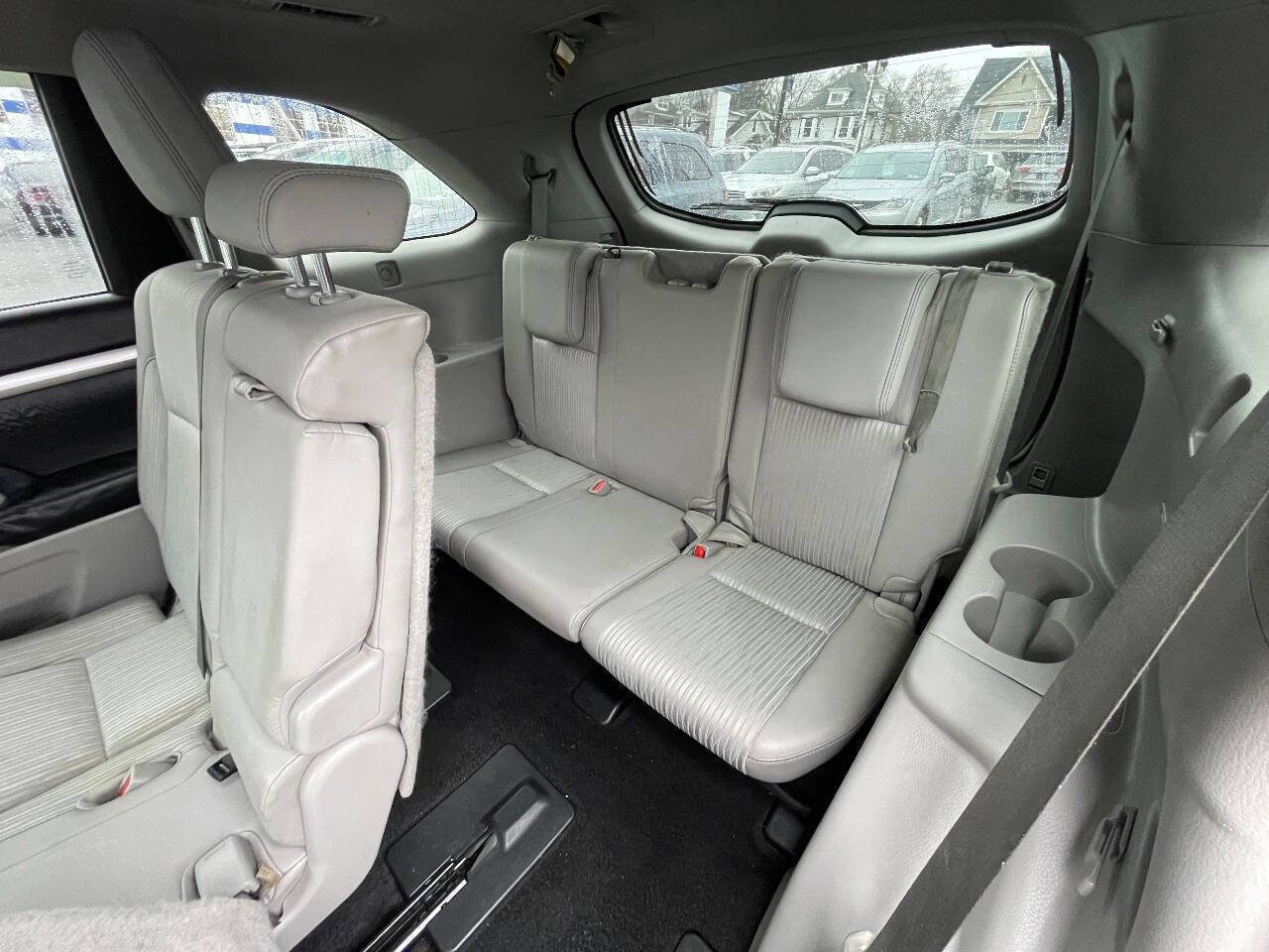Used 2014 Toyota Highlander Plus AWD/4WD image 30