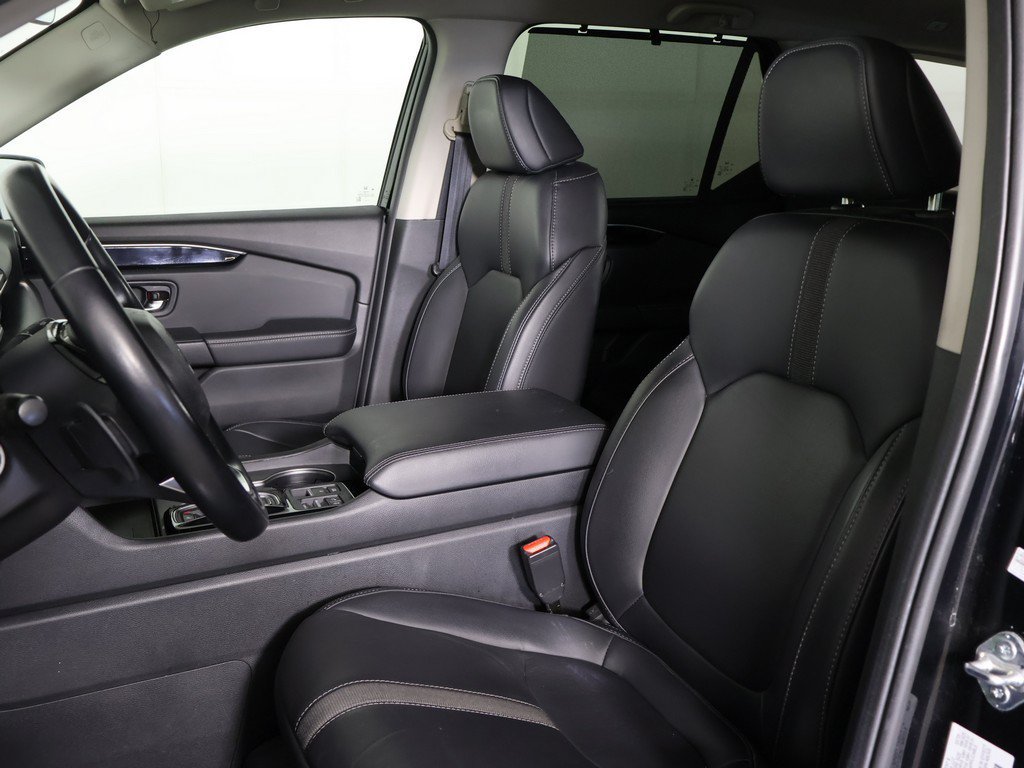 Used 2025 Honda Pilot EX-L image 26
