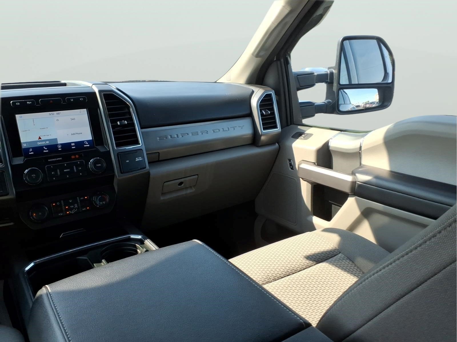 Used 2020 Ford F450 XLT w/ XLT Premium Package AWD/4WD image 15