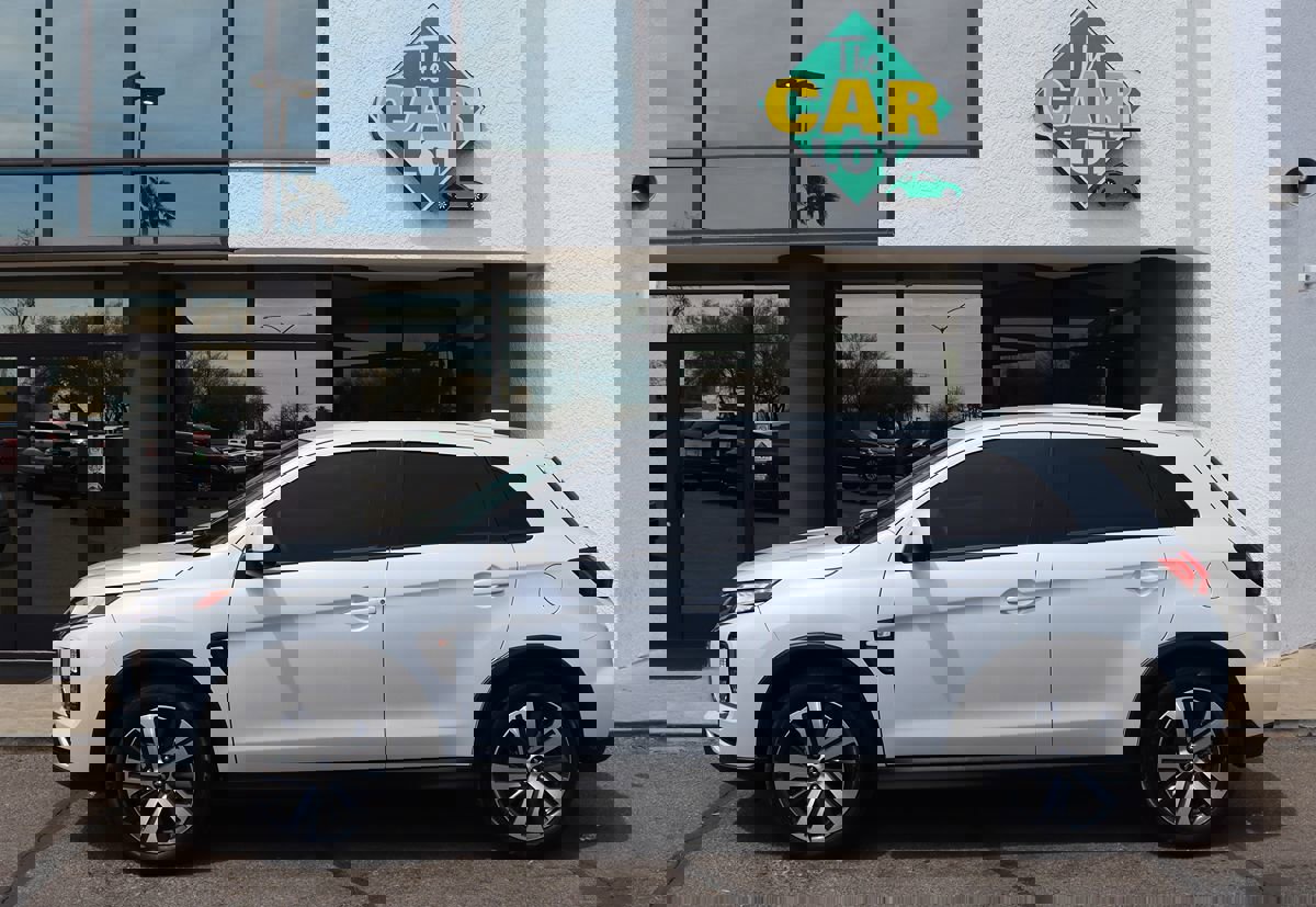 Used 2024 Mitsubishi Outlander Sport AWD image 8