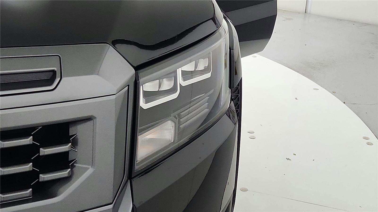 New 2026 Nissan Frontier SV w/ Tow Package image 36